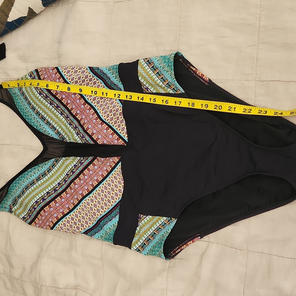 Bleu Rod Beattie Baja Bazaar Mesh Inserts V-neck Halter One Peuce Swimsuit - Picture 6 of 6